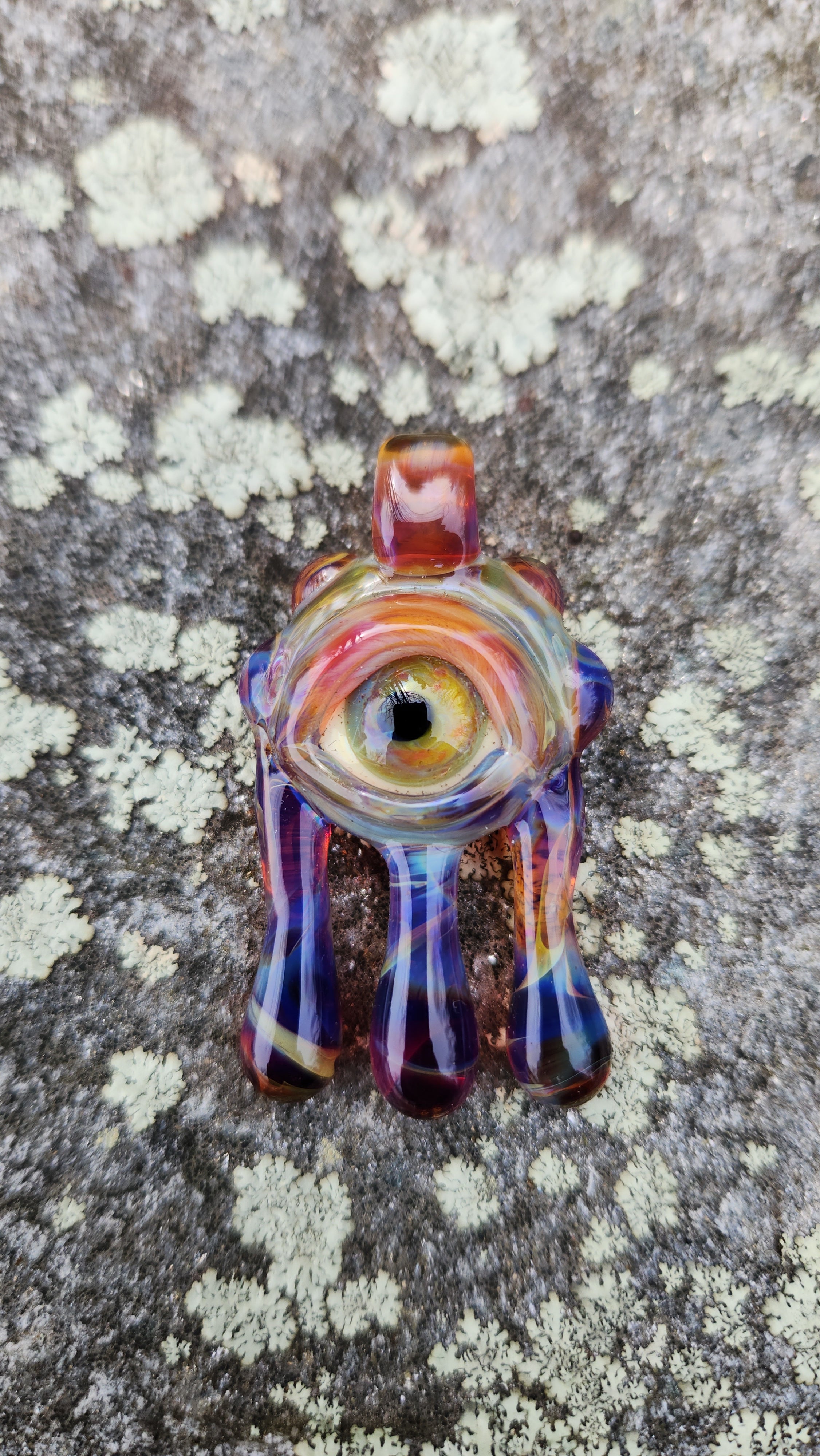 3rd eye pendant
