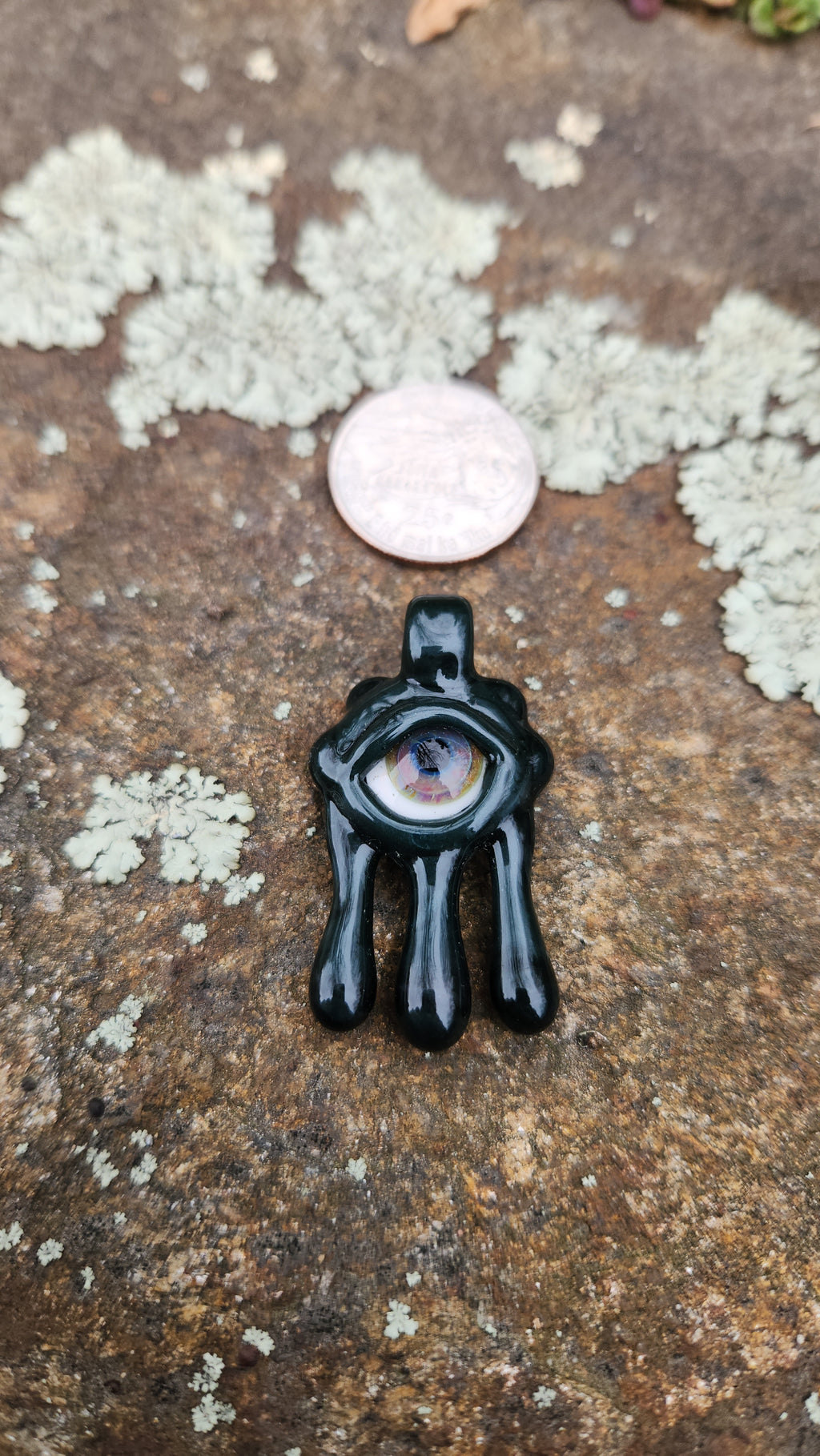 3rd eye pendant