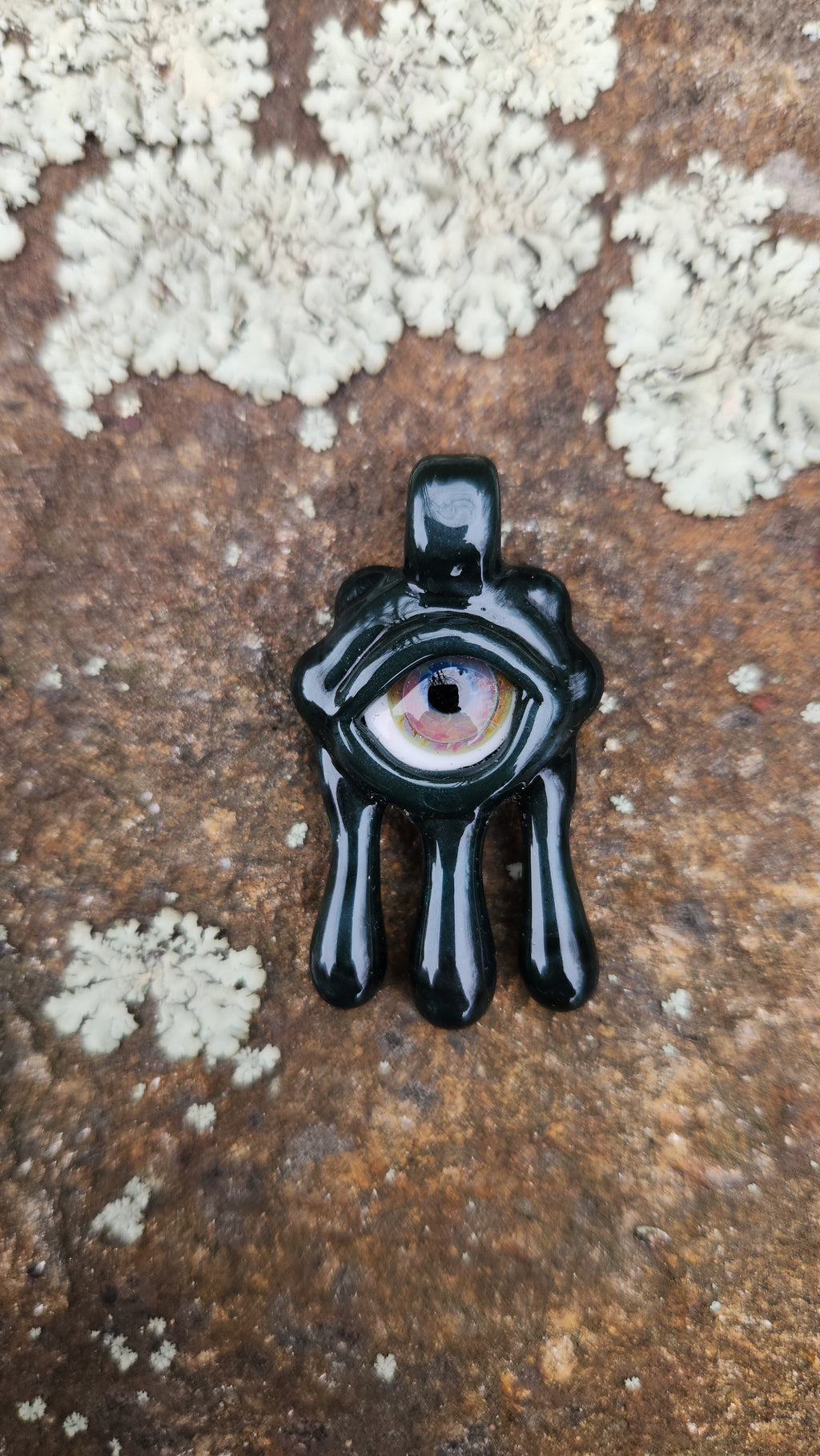 3rd eye pendant